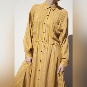 Creatures of Comfort Kelen Dress In Gold Line Print